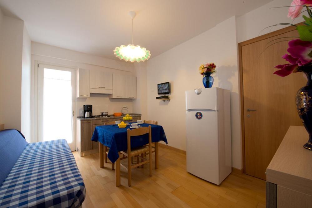 Casa Ariete Apartment Bibione Cameră foto